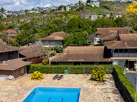 Pool with APT 1 beyond