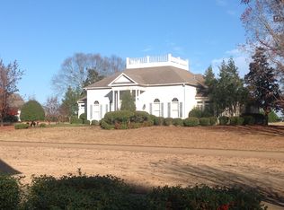 60025 Fairways Dr, Amory, MS 38821