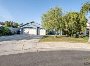 4816 Chinta Dr, Bakersfield, CA 93313