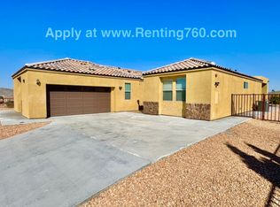 8688 Monument View Dr, Yucca Valley, CA 92284