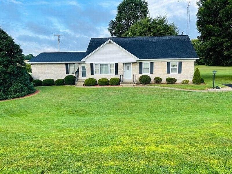 1959 E Holiday Lake Rd, Ferdinand, IN 47532 Zillow