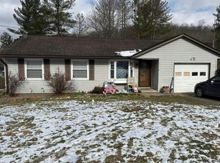 129 Poplar Dr, Beverly, WV 26253