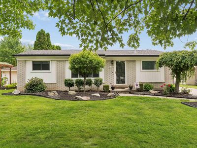 50408 Spruce Dr, Chesterfield, MI, 48047