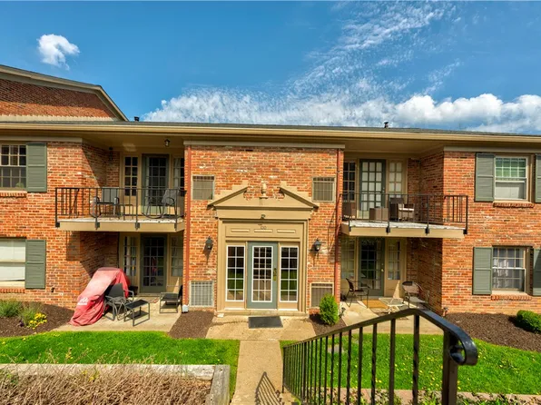 1010 Chatham Park Dr APT G, Pittsburgh, PA 15216