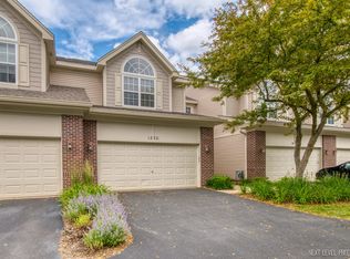 1232 Townes Cir, Aurora, IL 60502