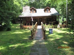 797 Crawford Cemetery Rd, Sylva, NC 28779