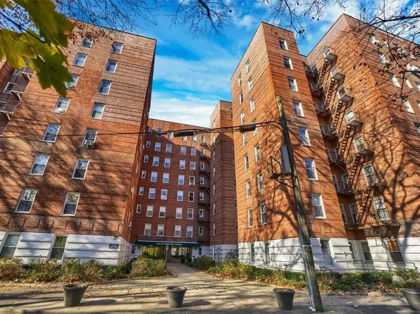 247 Parkview Avenue #LT, Bronxville, NY 10708