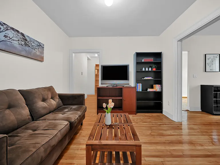 21 Chauncy St #23 — Photo 1