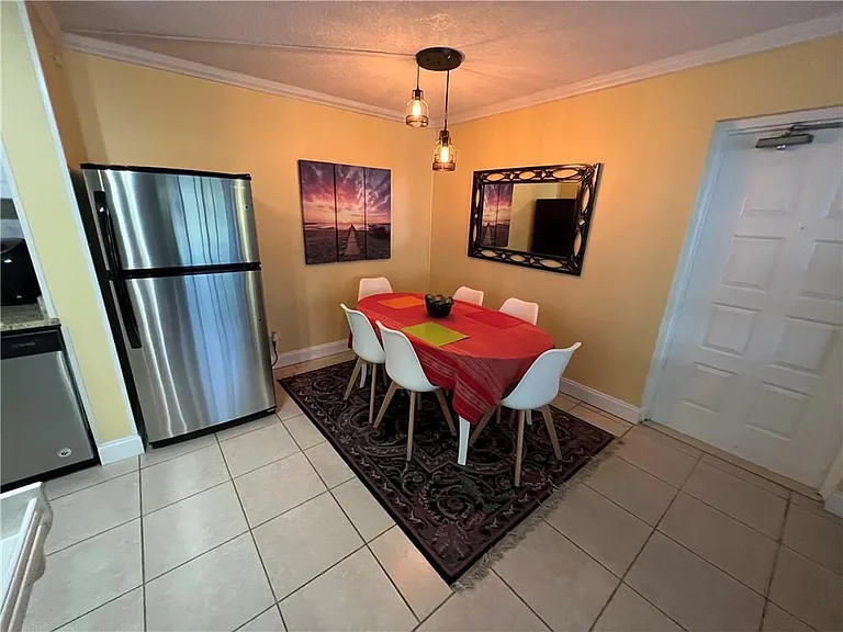 1009 Green Pine Blvd #G1 — Photo 11