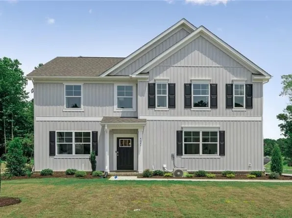 4047 Brians Ln, Suffolk, VA 23434