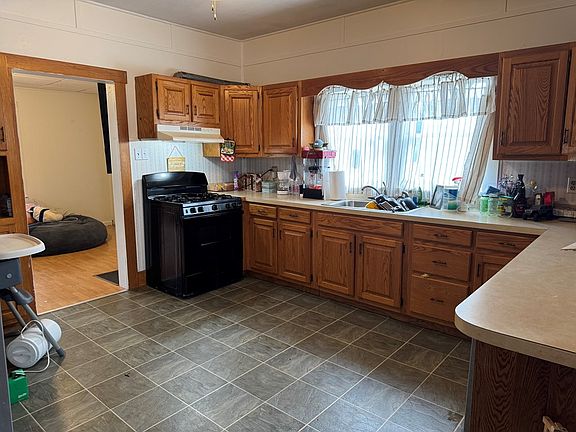 5th image of 477 Abney Rd