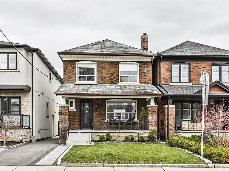 31 Lesmount Ave — Photo 1