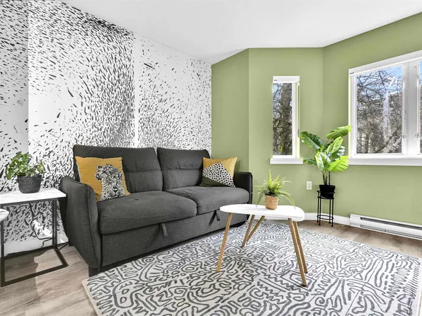 370 Carrall St #301, Vancouver, BC V6B 2J3