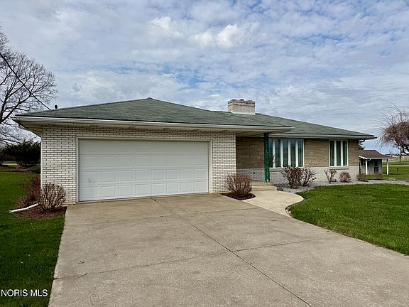 2nd image of 600 Sunset Dr