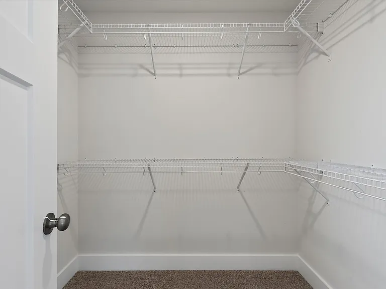393 Frontier Dr — Photo 25