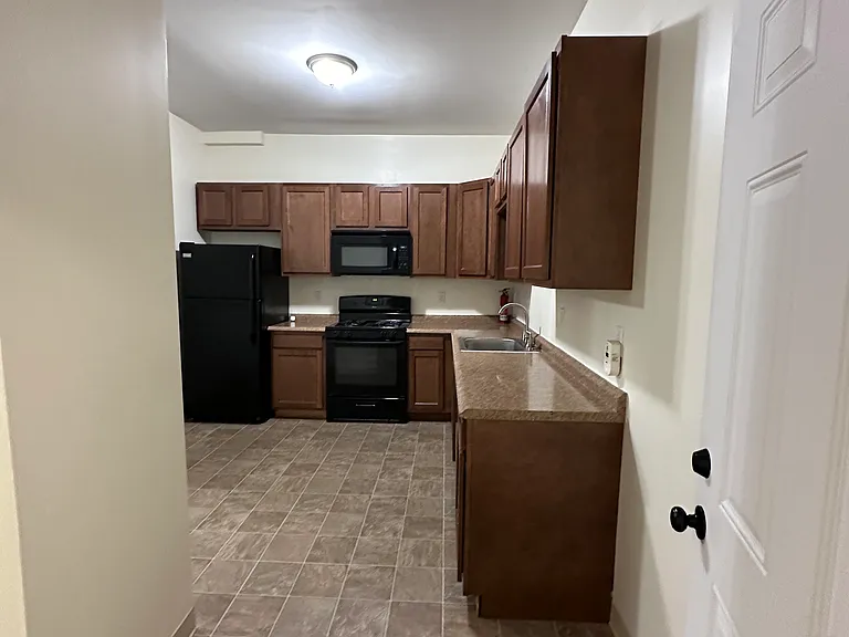 19 Bridge St #13 — Photo 6