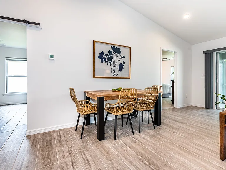 215 Lewis Cir #111 — Photo 8