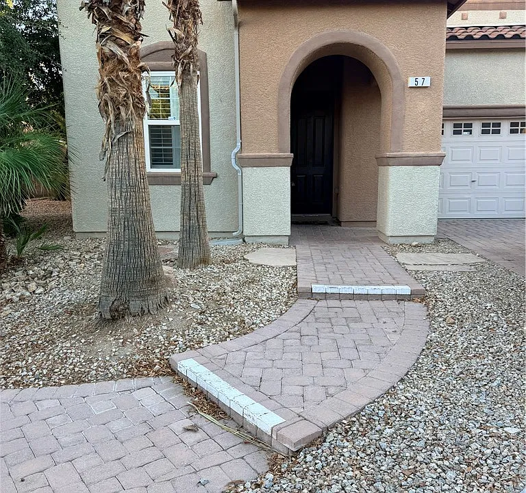 57 Wood Cliff Ave