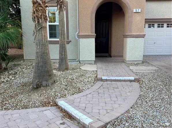 57 Wood Cliff Ave, Las Vegas, NV 89183