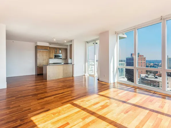 640 West 237th Street image 9 of 23