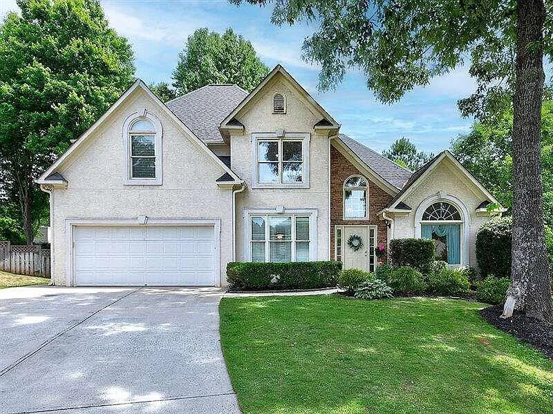 1404 Bear Ridge Ct NW photo 1