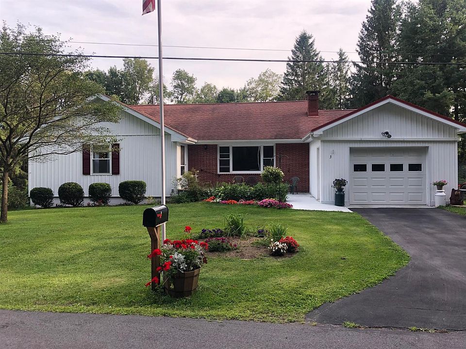 1st image of 3 Crescent Ave
