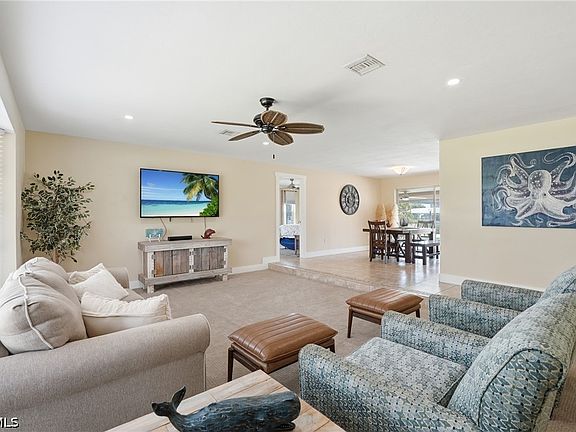 4th image of 418 Avalon Dr