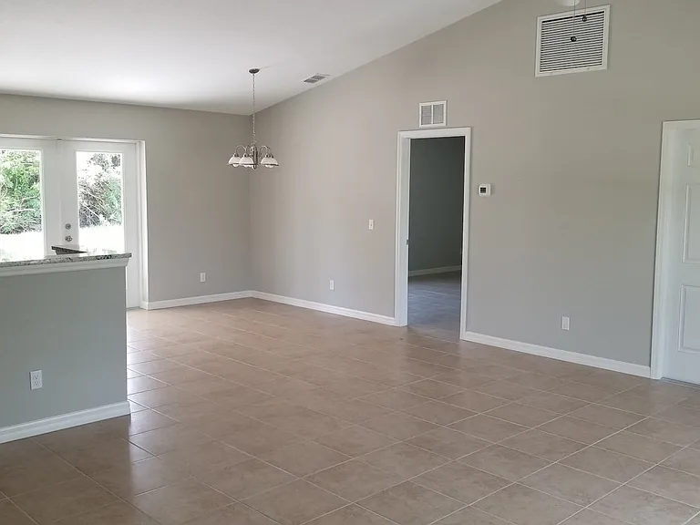 12115 Appleberg Cir — Photo 5