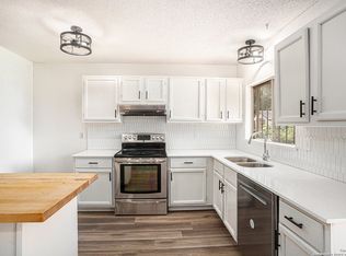 6911 Timberhill, Leon Valley, TX 78238