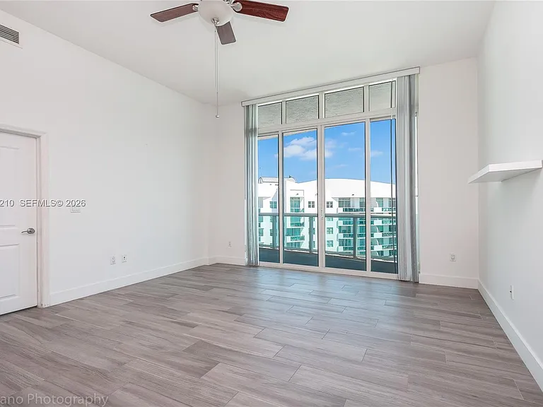 7900 Harbor Island Dr #Penthouse 23 — Photo 14