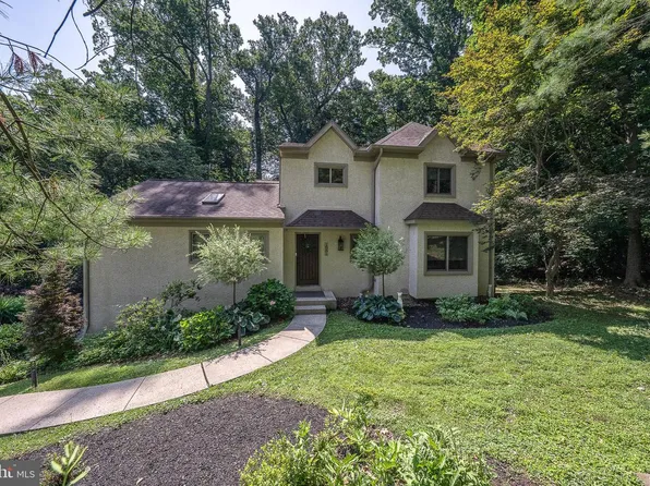 1551 Washington Ln, Jenkintown, PA 19046