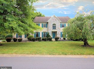 2662 Valley View Dr, Lancaster, PA 17601