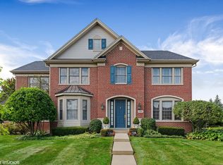 1748 Primrose Ln, Glenview, IL 60026