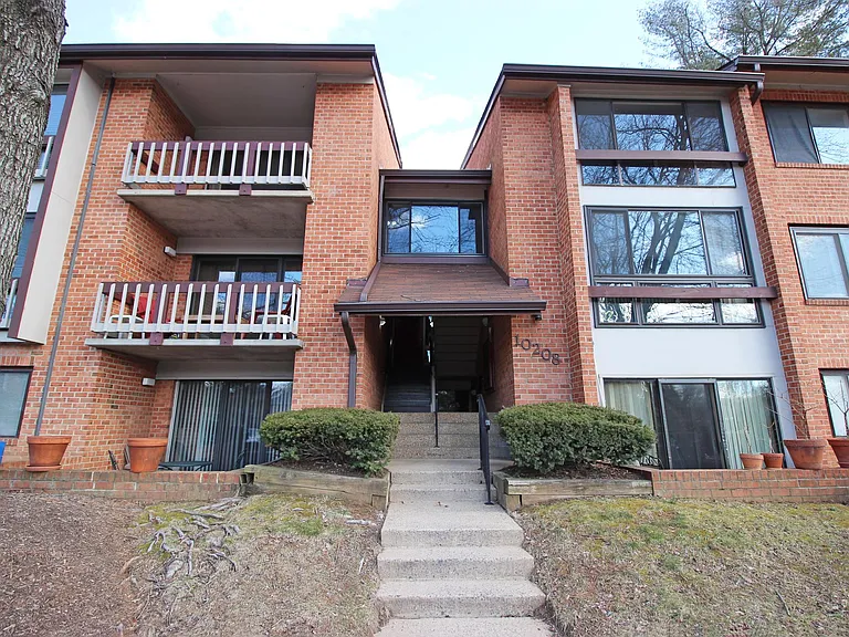 10208 Bushman Dr #421 — Photo 1