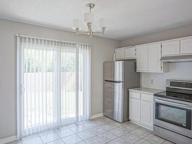 6521 Lake Joanna Cir — Photo 16