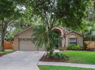 1021 Country Cove Ct, Oviedo, FL 32766
