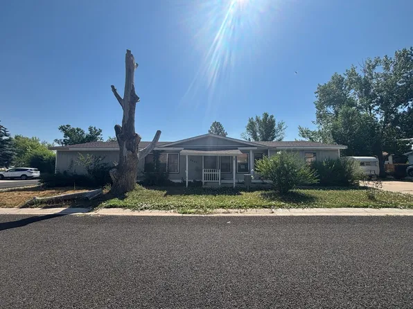 8402 Never Summer Cir, Fort Collins, CO 80528