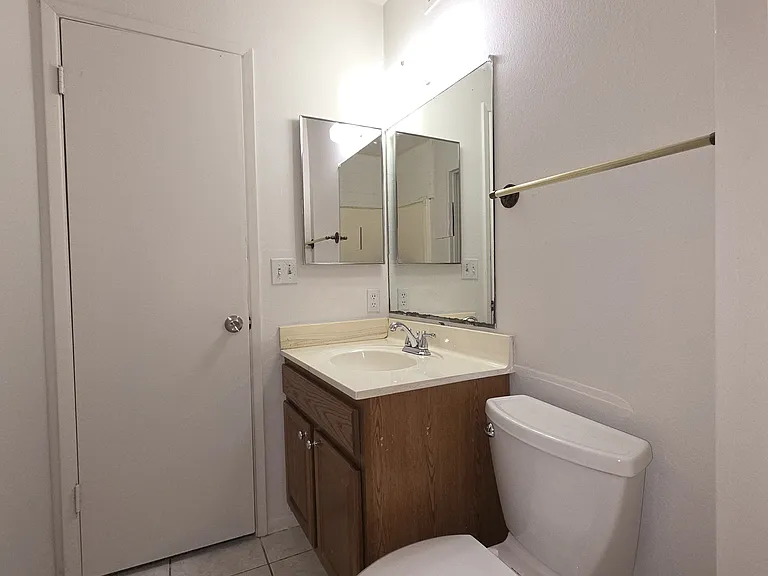 2ns Master Bathroom-Vanity-Entrance