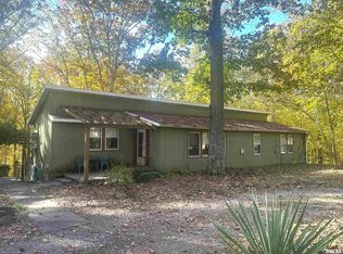 138 Worthen Rd, Murphysboro, IL 62966