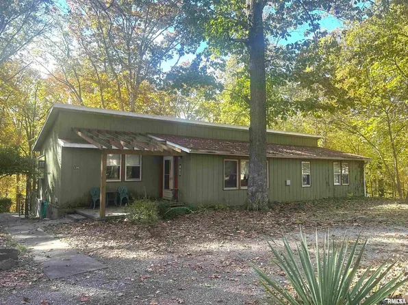 138 Worthen Rd, Murphysboro, IL 62966