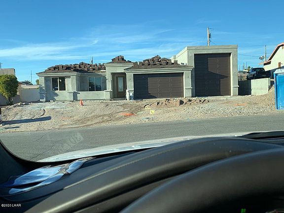 5th image of 3385 Arapaho Dr