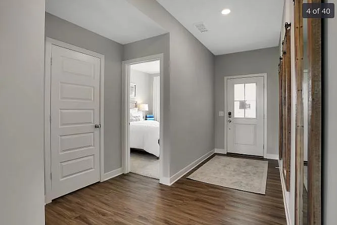 1149 Sunderland Dr #1 — Photo 26