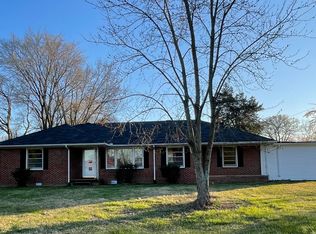 770 Union Camp Rd, Lafayette, TN 37083