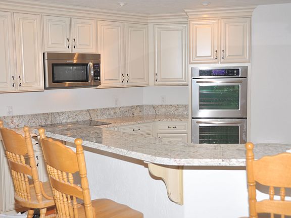 Granite counter new cabinets
