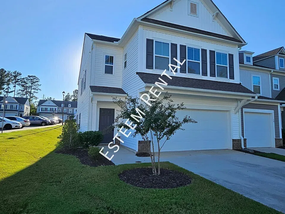 15 Willow Green Dr #1