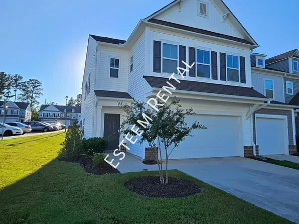 15 Willow Green Dr #1, Clayton, NC 27527