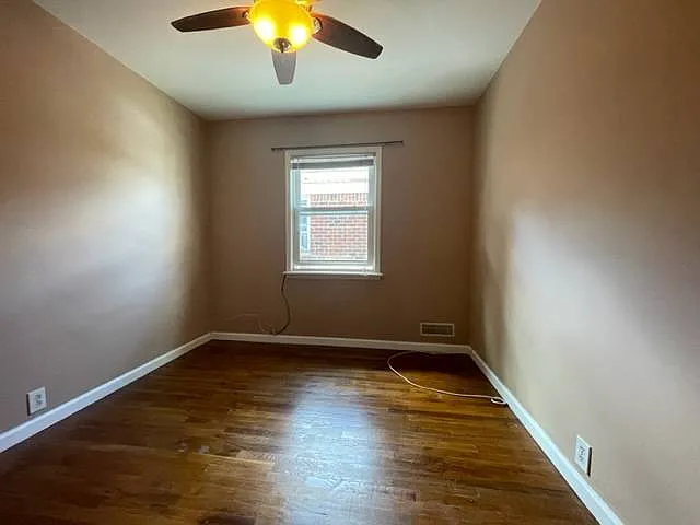 16612 Union Tpke — Photo 16