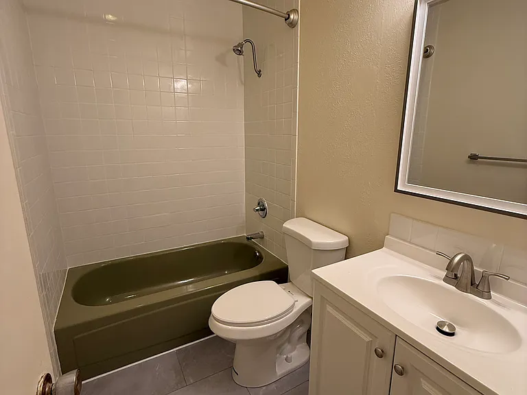 1900 Canyon Blvd #205 — Photo 11
