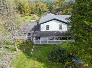 38 Spring Ln, Long Valley, NJ 07853