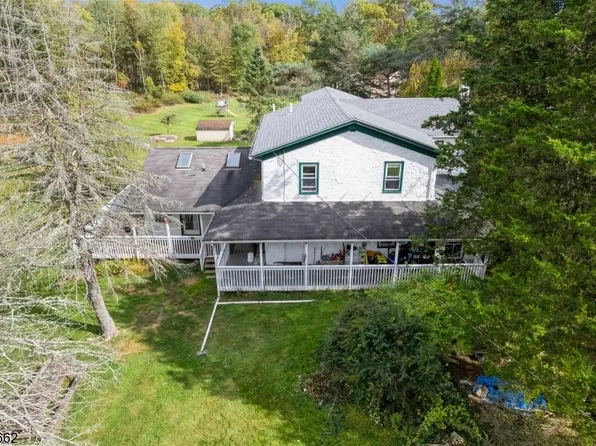 38 Spring Ln, Washington Twp., NJ 07853